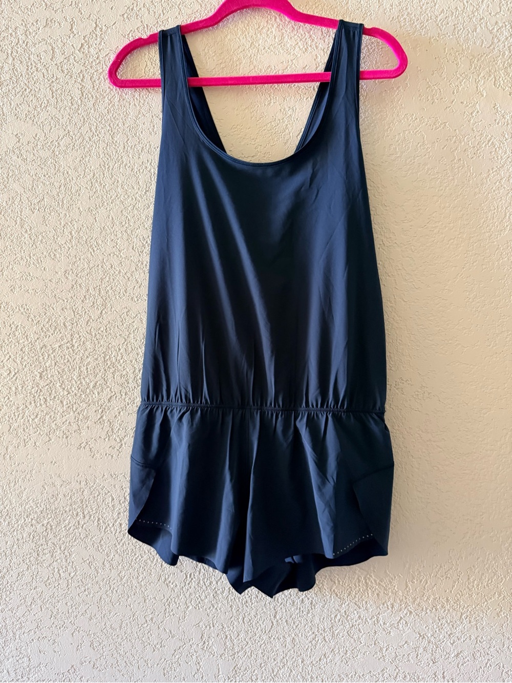 LULULEMON Chase Me Onesie Cross Strap Athletic Romper Jaded Women’s Size 6